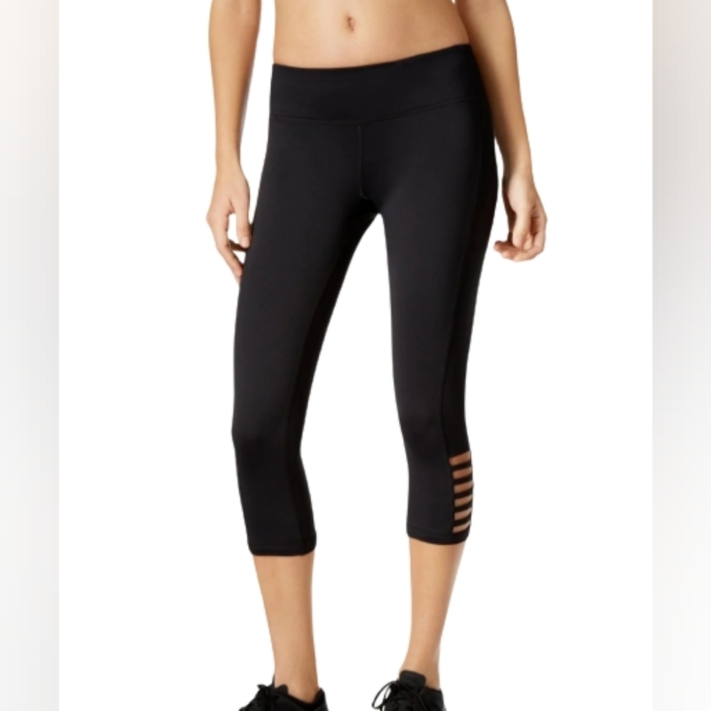 Ideology Laser Cut Cropped Athletic Black Leggings Size Women's Medium